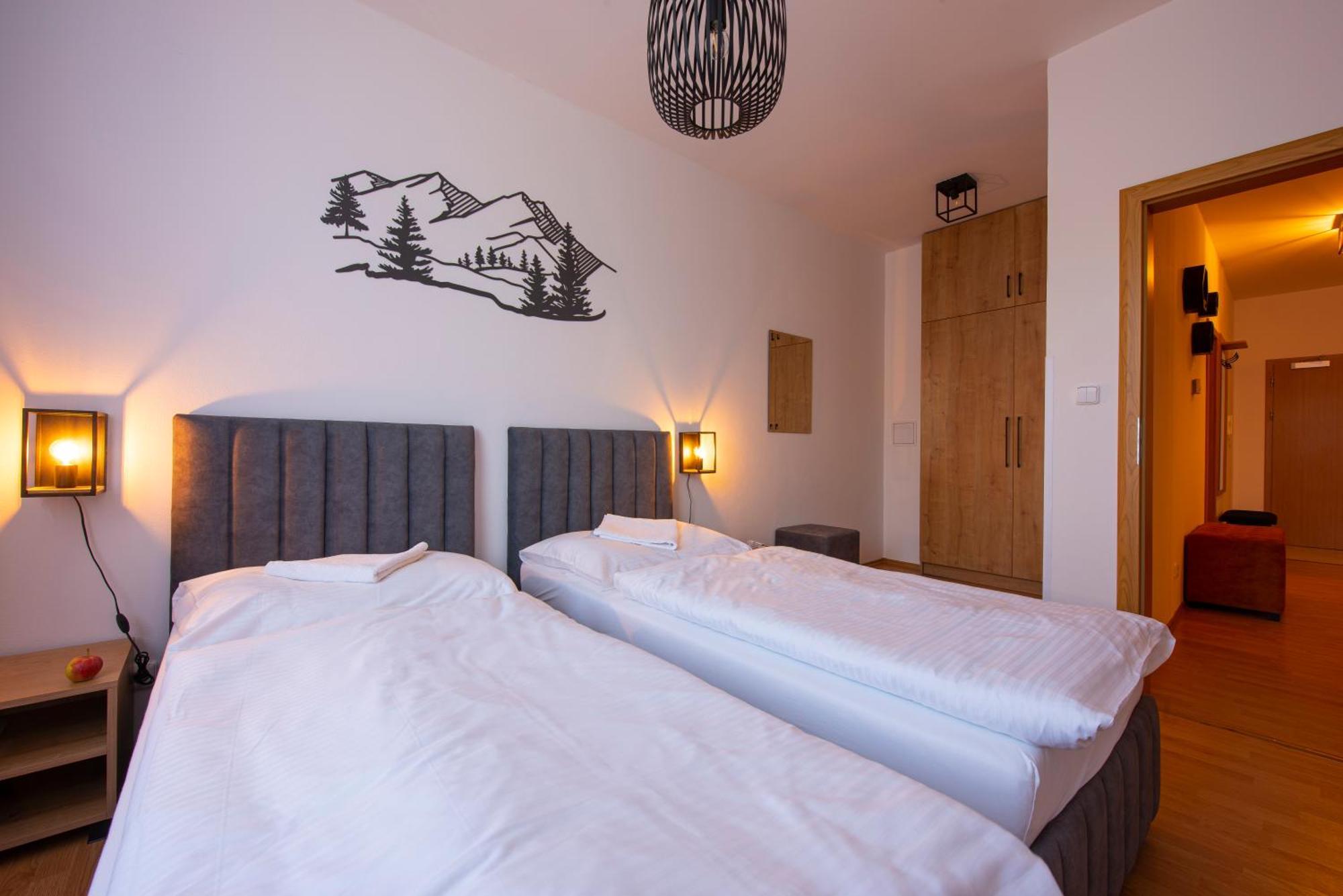 Hotel Spolcentrum Svit Esterno foto